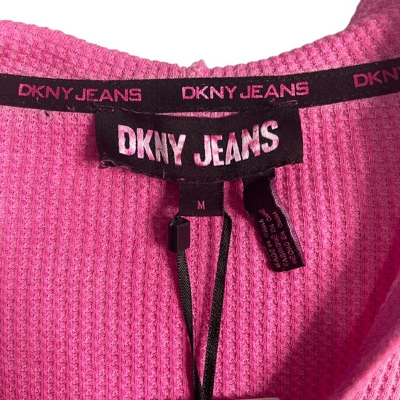 DKNY  long sleeves hooded sweater size medium colour pink - Picture 4 of 6